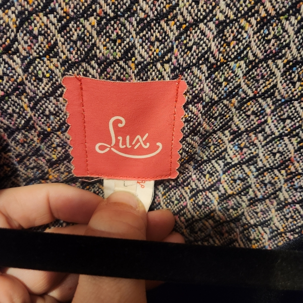 Lux Patterned Coat - Picture 2 of 5